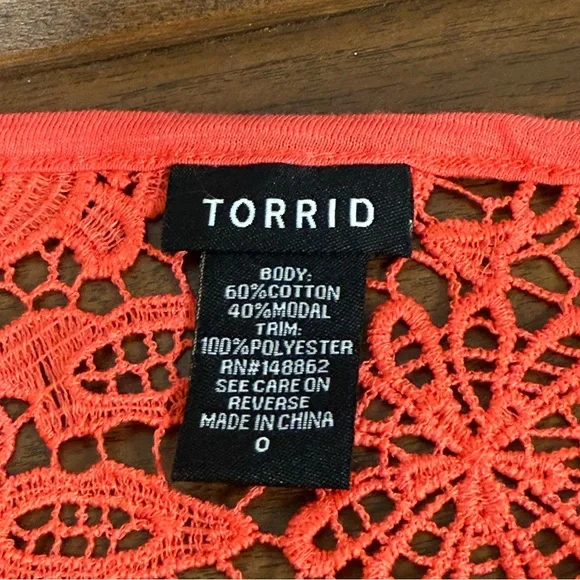 Torrid Coral Lace Crochet Top 0 | Boho Floral Scoop Neck Short Sleeve Blouse - Picture 5 of 7